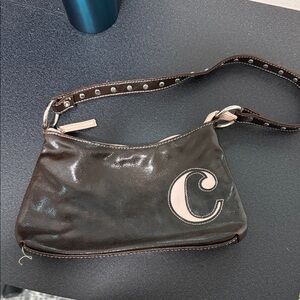 Stylish Brown Shoulder Bag with Pink Detailing Y2K